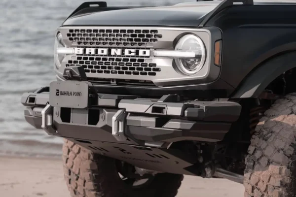 صدام أمامي Ford Bronco