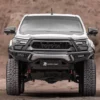 صدام أمامي Toyota Hilux