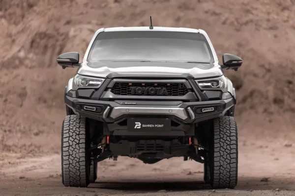 صدام أمامي Toyota Hilux